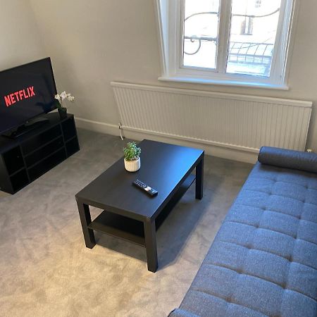 Modern 1 Bedroom Flat In Paddington London Exteriör bild